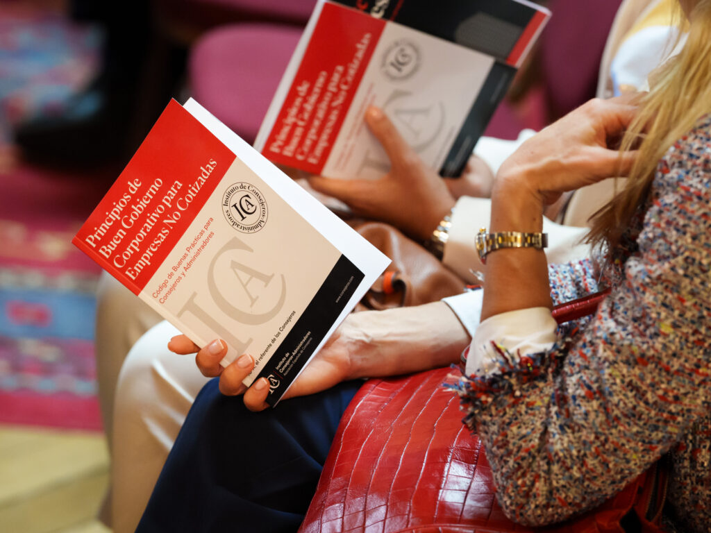 Jornada con IC-A - "Principios del buen gobierno corporativo para empresas no cotizadas 2024" 2 BuenGobierno039