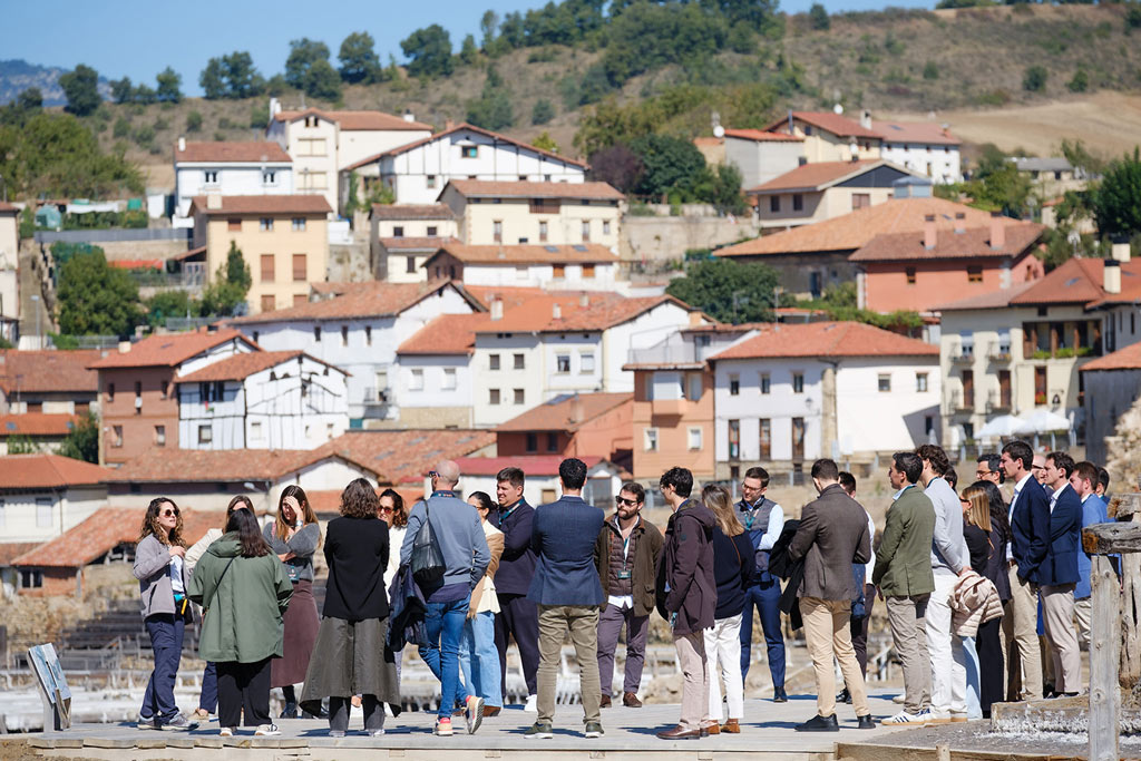 Kimuak Urteko IX. Batzarra ospatu du Gasteizen, eta familia enpresaren belaunaldi erreleboan duen zeregina indartu du 9 aefame kimua celebra en vitoria su ix asamblea anual 09
