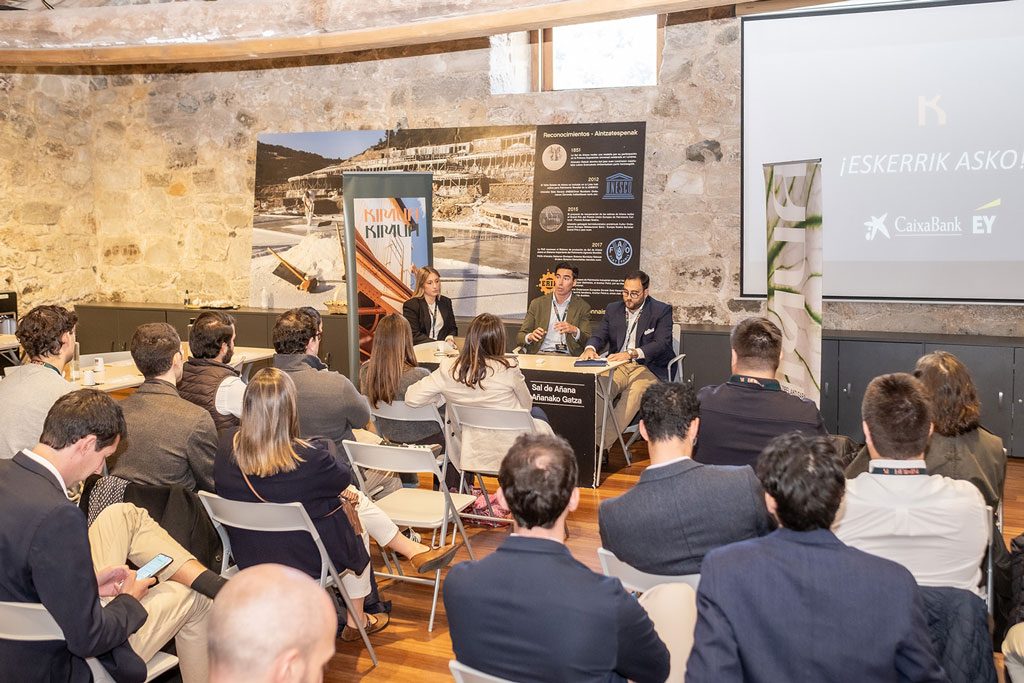 Kimua celebra en Vitoria su IX Asamblea Anual y refuerza su papel en el relevo generacional de la empresa familiar 7 aefame kimua celebra en vitoria su ix asamblea anual 06