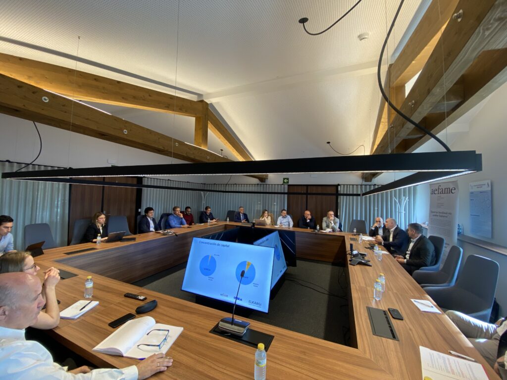 Familia-enpresa arabarretan Familia Plangintzari eta Protokoloari buruzko jardunaldia 5 IMG 3444 1