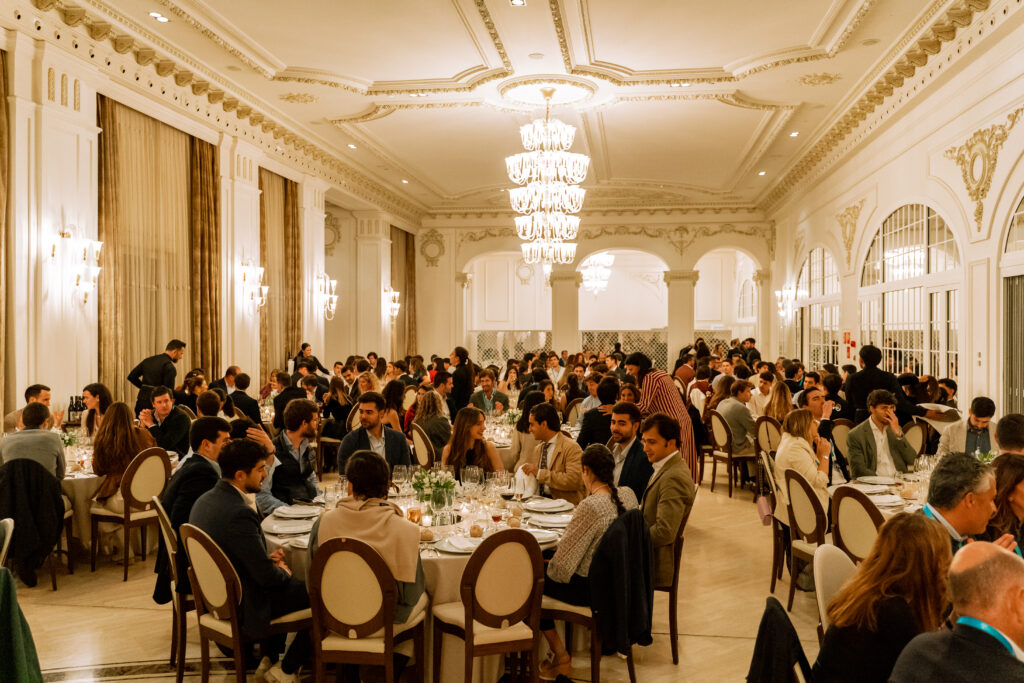 Jóvenes de Aefame participan en el Fórum Nacional de la Empresa Familiar en Málaga 2 Forum Malaga 1